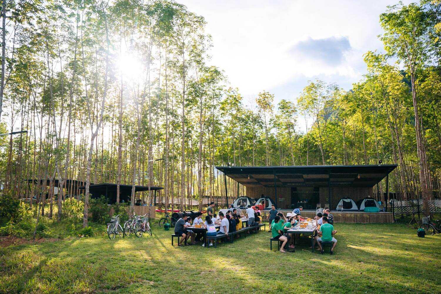 Blue Diamond Retreat sẽ mang đến trải nghiệm gần gũi hơn với thiên nhiên, là một lựa chọn tuyệt vời cho cả gia đình cùng vui chơi, khám phá.