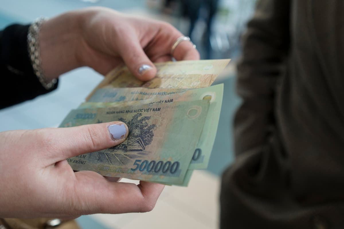 Check your money carefully before exchanging money in Vietnam.