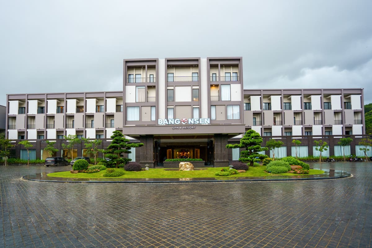Bang Onsen Hot Springs is an ideal destination for travelers seeking relaxation and wellness