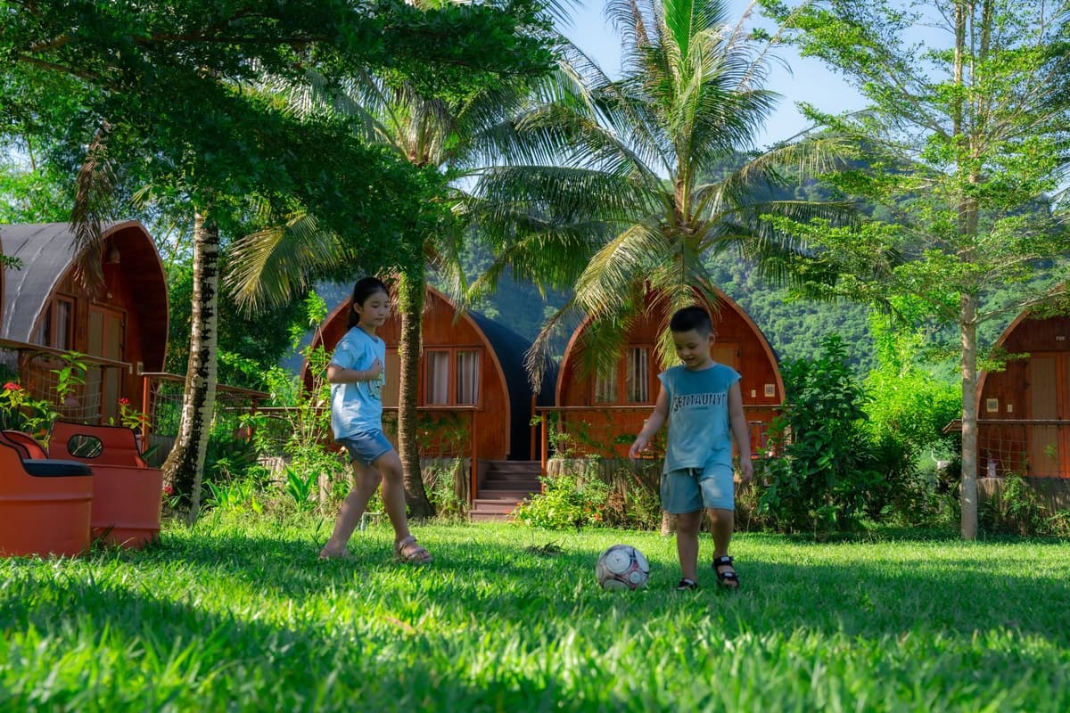 Chay Lap Farmstay offers a perfect blend of nature experiences and outdoor recreation