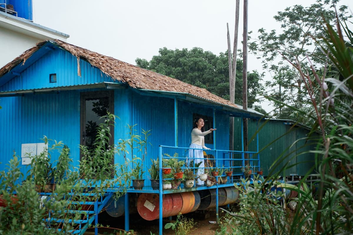 Enjoy weather-adaptive travel at Rural Homestay in Tan Hoa Village in autumn