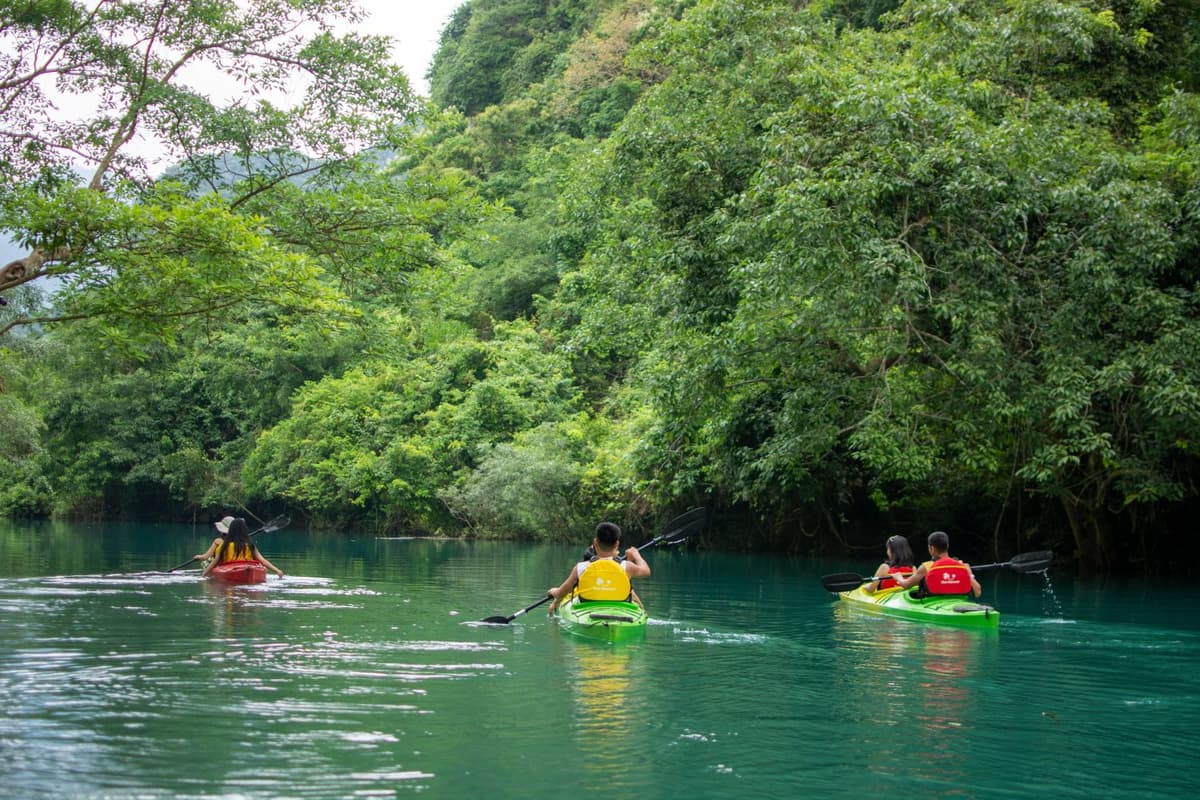 Blue Diamond Retreat: A Nature-Inspired Retreat in Phong Nha - Ke Bang 6 Travelers can kayak along the Blue Stream, which surrounds the retreat and leads to the headwater lake